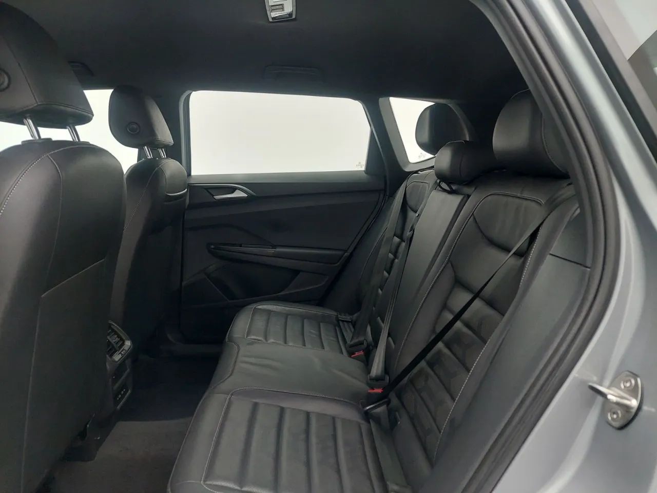 Volkswagen Taos Highline 1.4 250 TSI Flex Aut., foto 17 de 18
