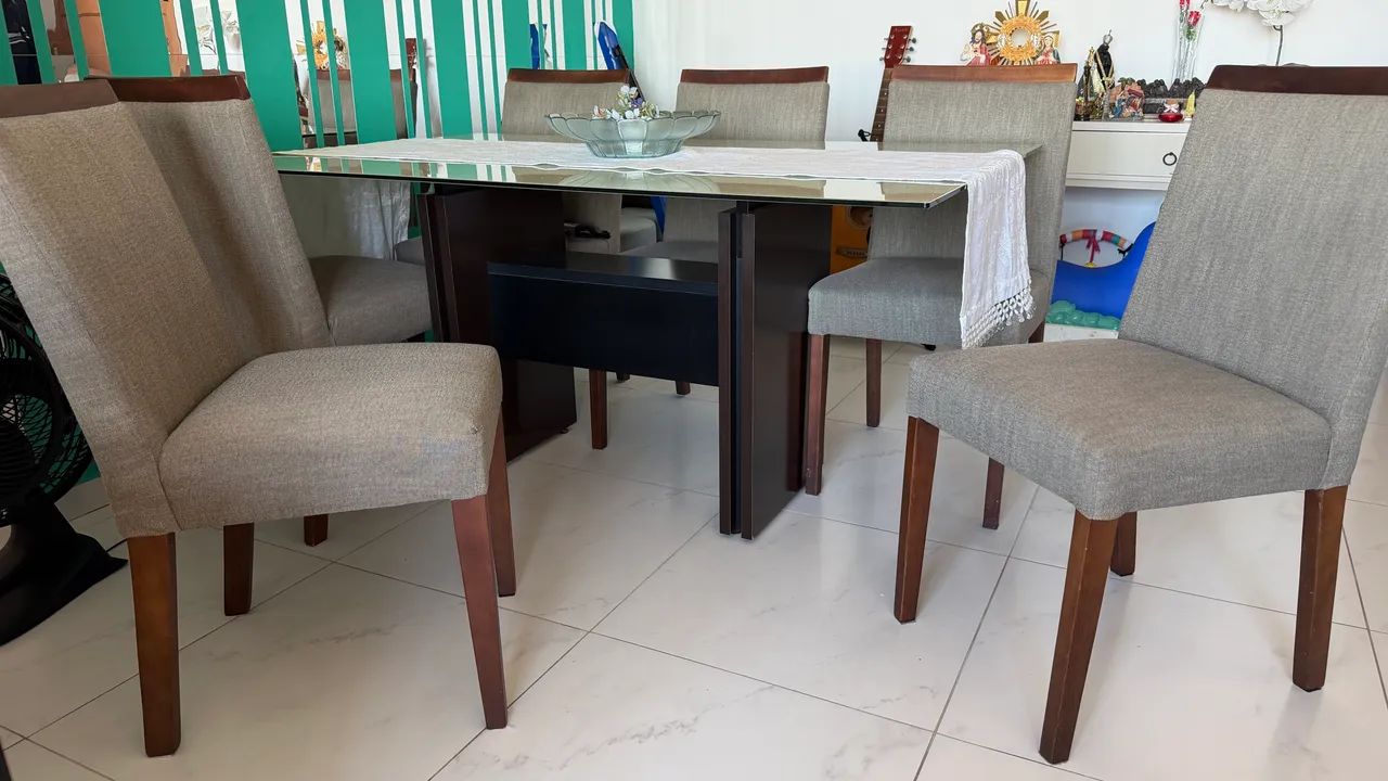 Mesa com 6 cadeiras para sala de jantar  - Foto 2