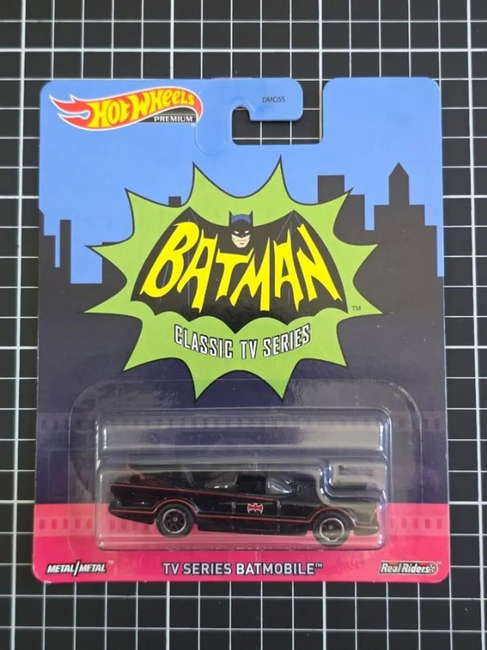 TV Series Batmobile - Hot Wheels Premium Temático Batman