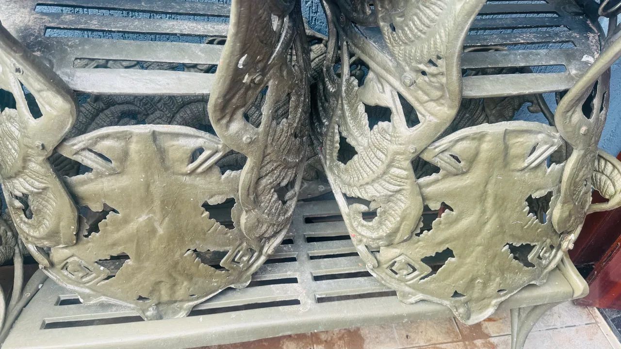 Cadeiras de ferro pra área externa  - Foto 2