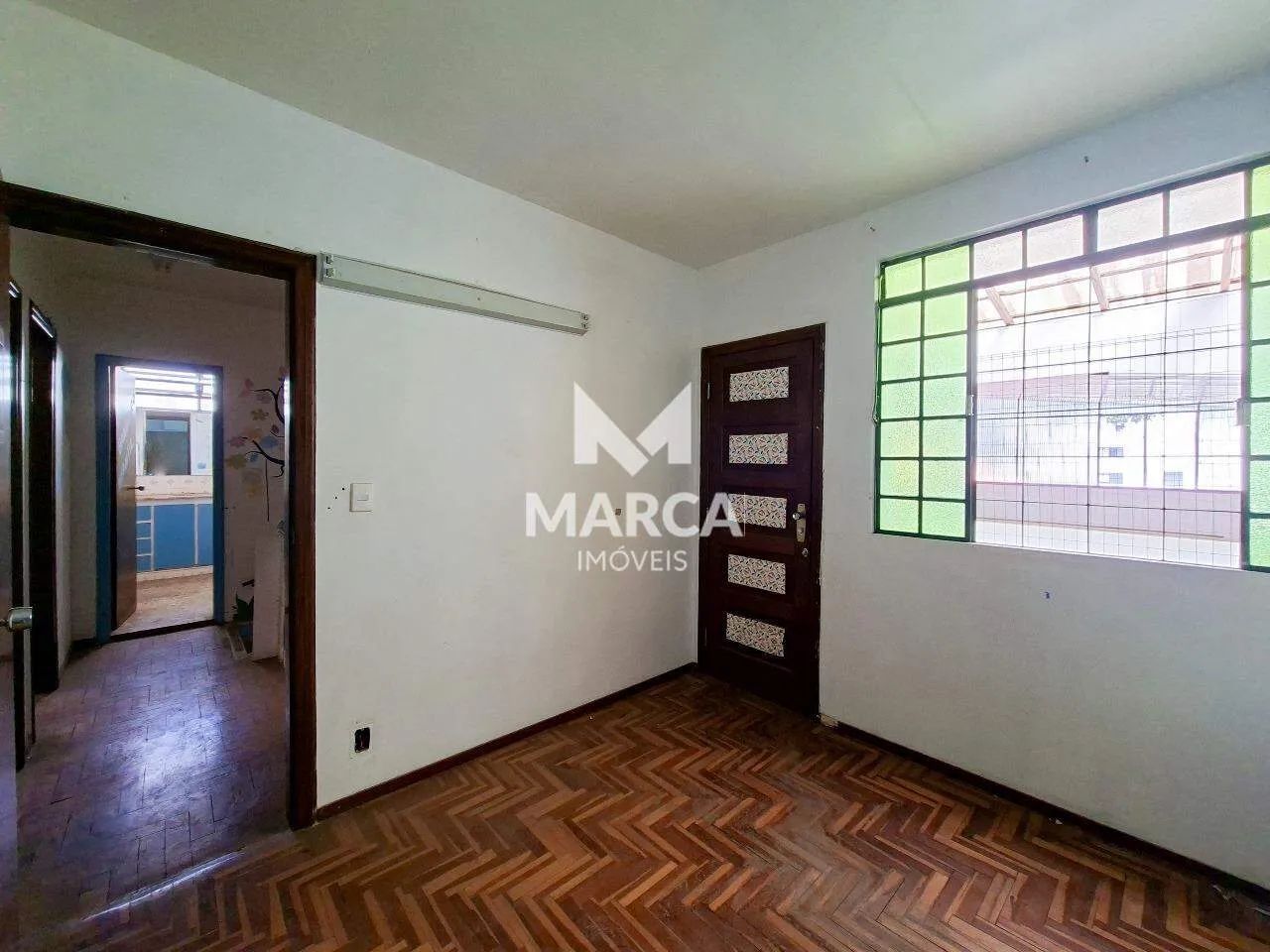 Casa com 6 Quartos e 3 banheiros para Alugar, no São Pedro, Belo Horizonte - Foto 4