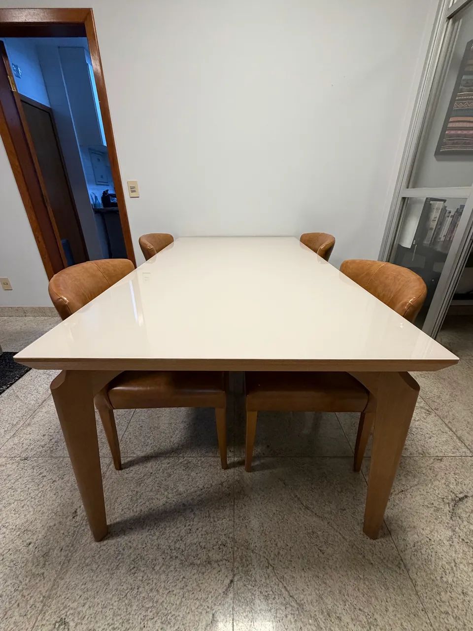 Mesa de jantar /sem as cadeiras  1,85x1,00