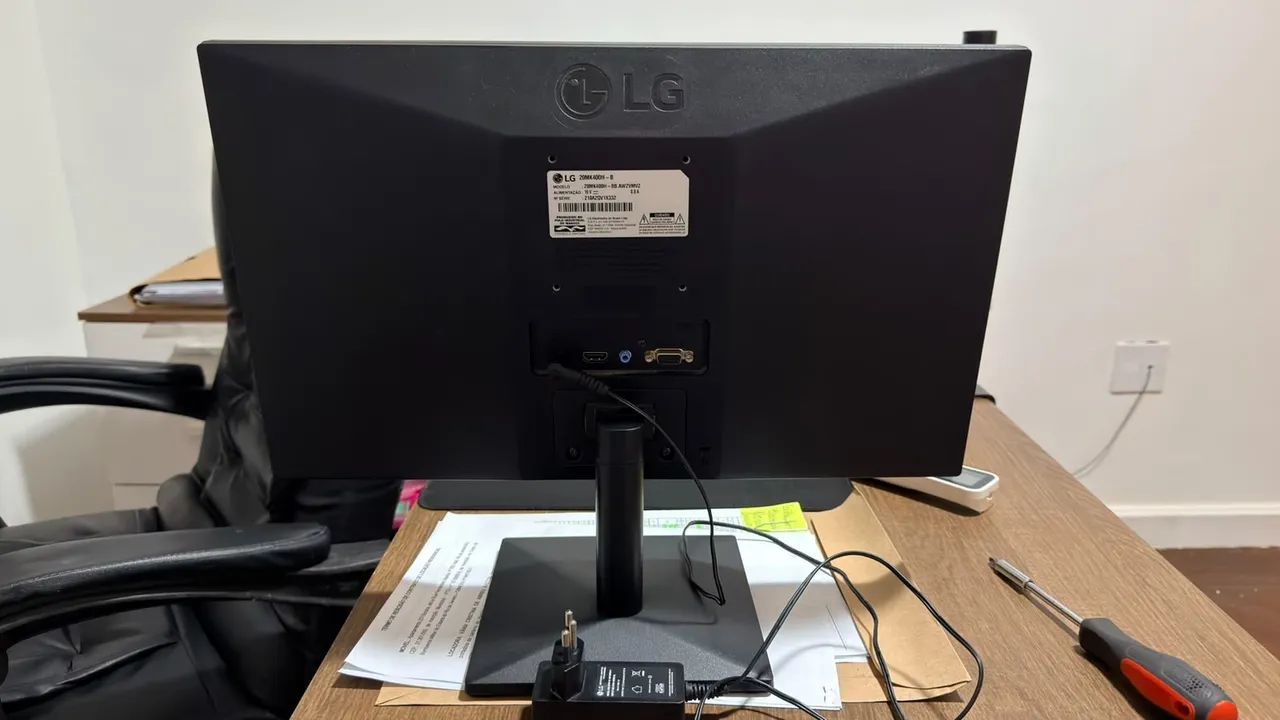 Monitor LG  - Foto 2