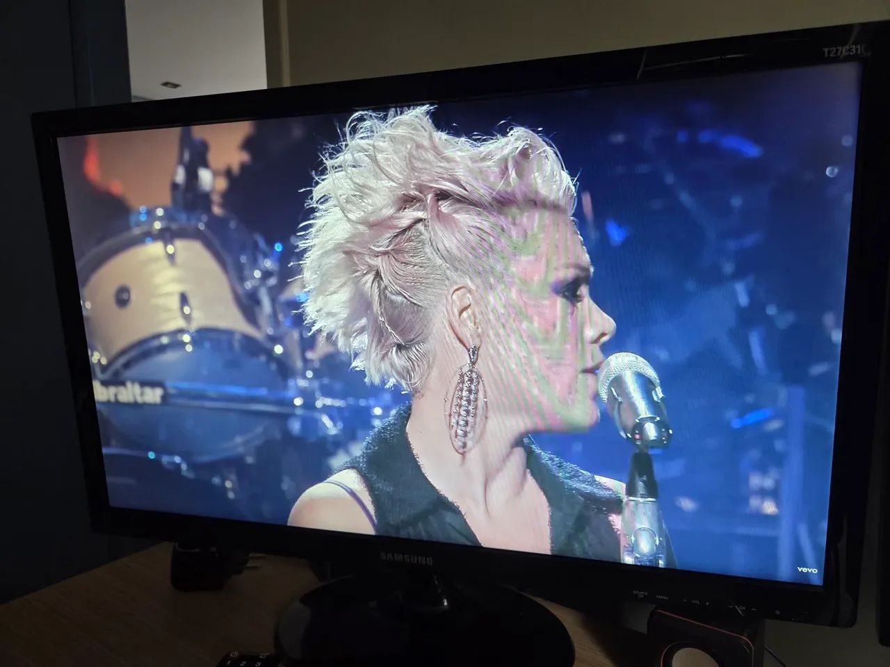 Monitor + TV - Samsung 27' Ótimo Estado