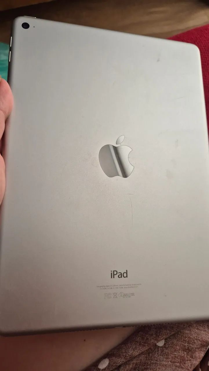Ipad Air 2 16GB Wi-fi - Tablets e E-Readers - Quintino Bocaiúva
