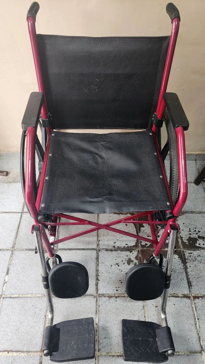 Cadeiras de rodas - Foto 2