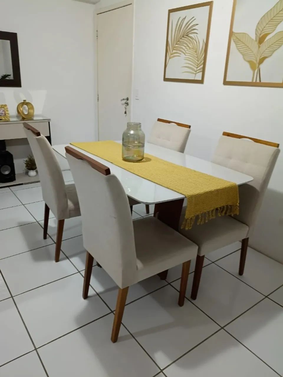 Conjunto mesa de jantar retangular com 4 cadeiras - Foto 3
