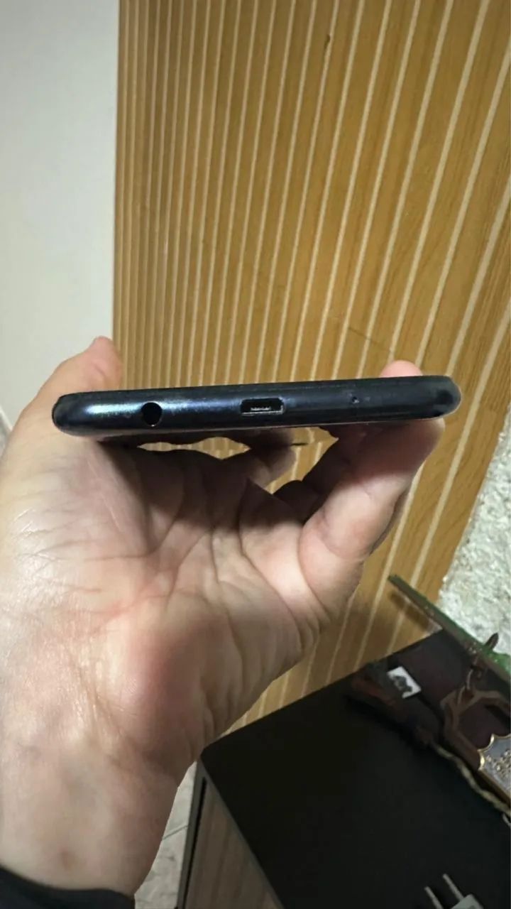 Samsung Galaxy A10 32GB + suporte para microSD 512GB - Foto 5