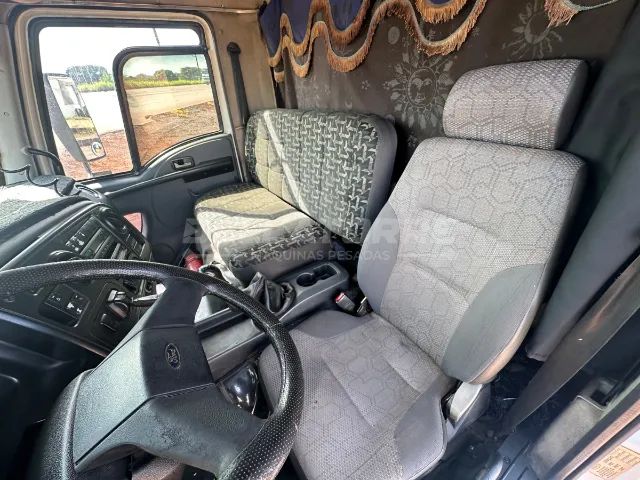 FORD CARGO 2422 2012 BITRUCK GRANELEIRO PNEUS NOVOS - Foto 9