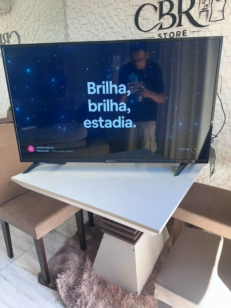 Smart TV 43" Vizzion Full HD - Impecável, funcionando 100% ? - Foto 4