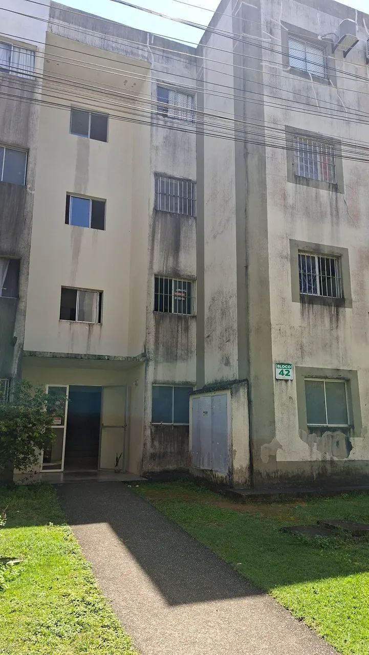 Vende - se 