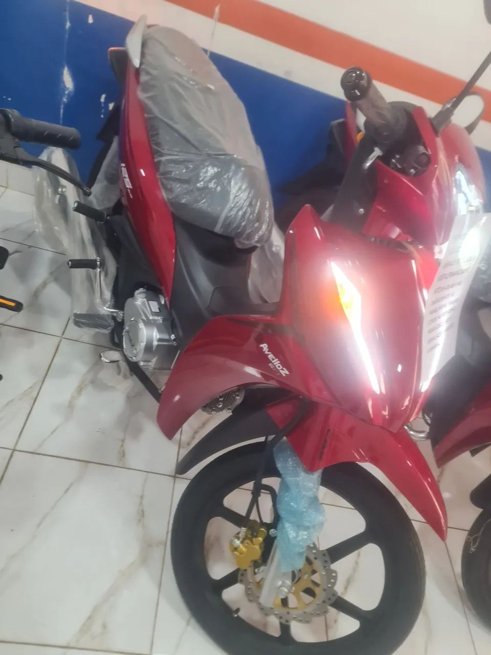 Avelloz 125c  - Foto 3