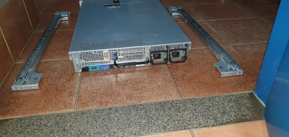 Servidor Dell 2950 Intel Quad Core Xeon 5460 16Gb - Foto 2