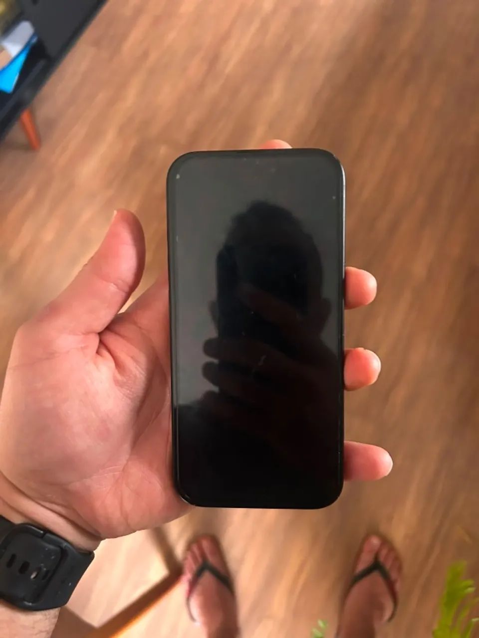Celular IPhone 15 - 92% de bateria  - Foto 2