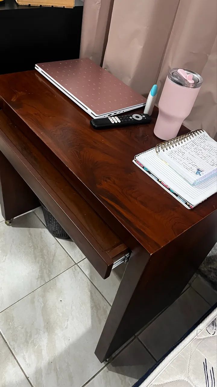 Mesa de estudo  - Foto 2