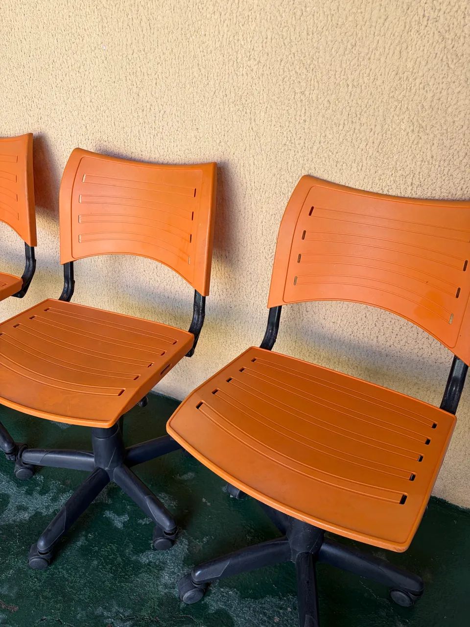Cadeira Secretária Iso Laranja