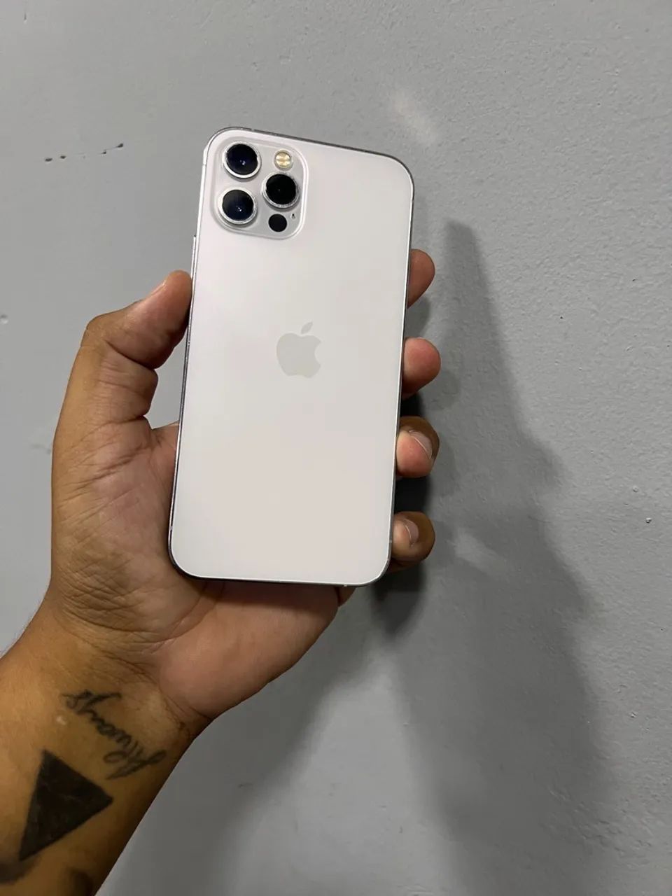 iPhone 12 Pro 512GB - Muito espaço e qualidade Apple!