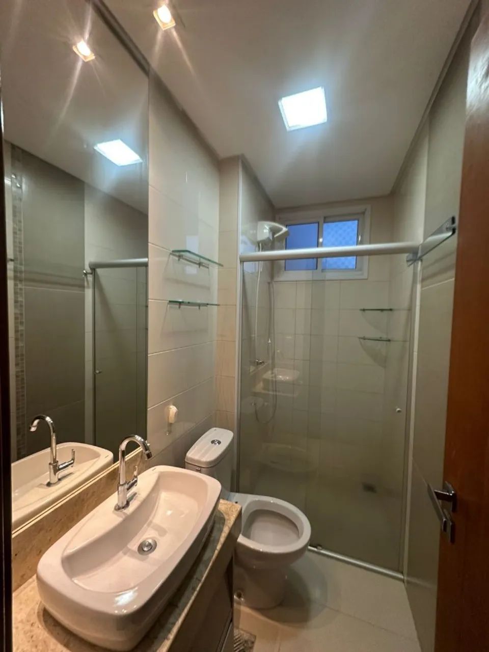 Alugo apartamento com Planejados novos - Foto 5