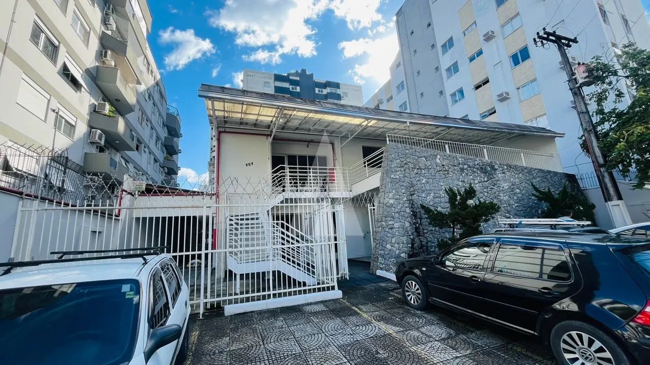 Casa comercial com aproximadamente 771,30, no bairro Centro. - Foto 2