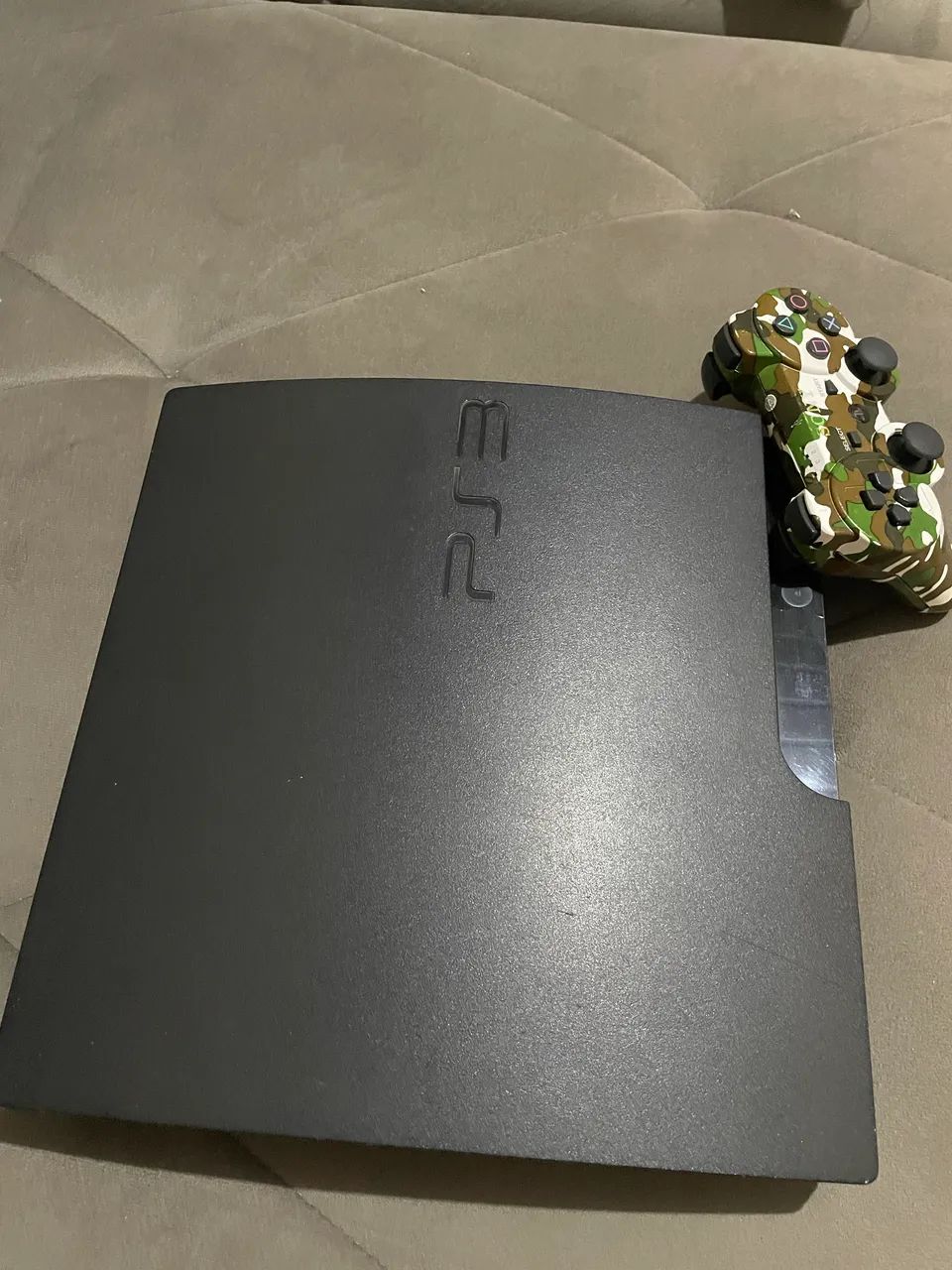 PS3 Slim desbloqueado com controle  - Foto 5