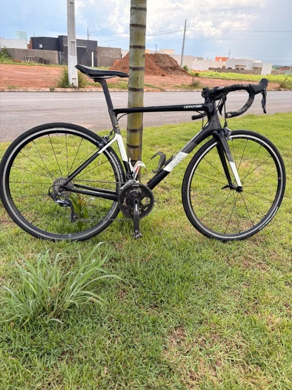   Speed Cannondale SuperSix EVO Carbon Disc preto e branco  - Foto 2