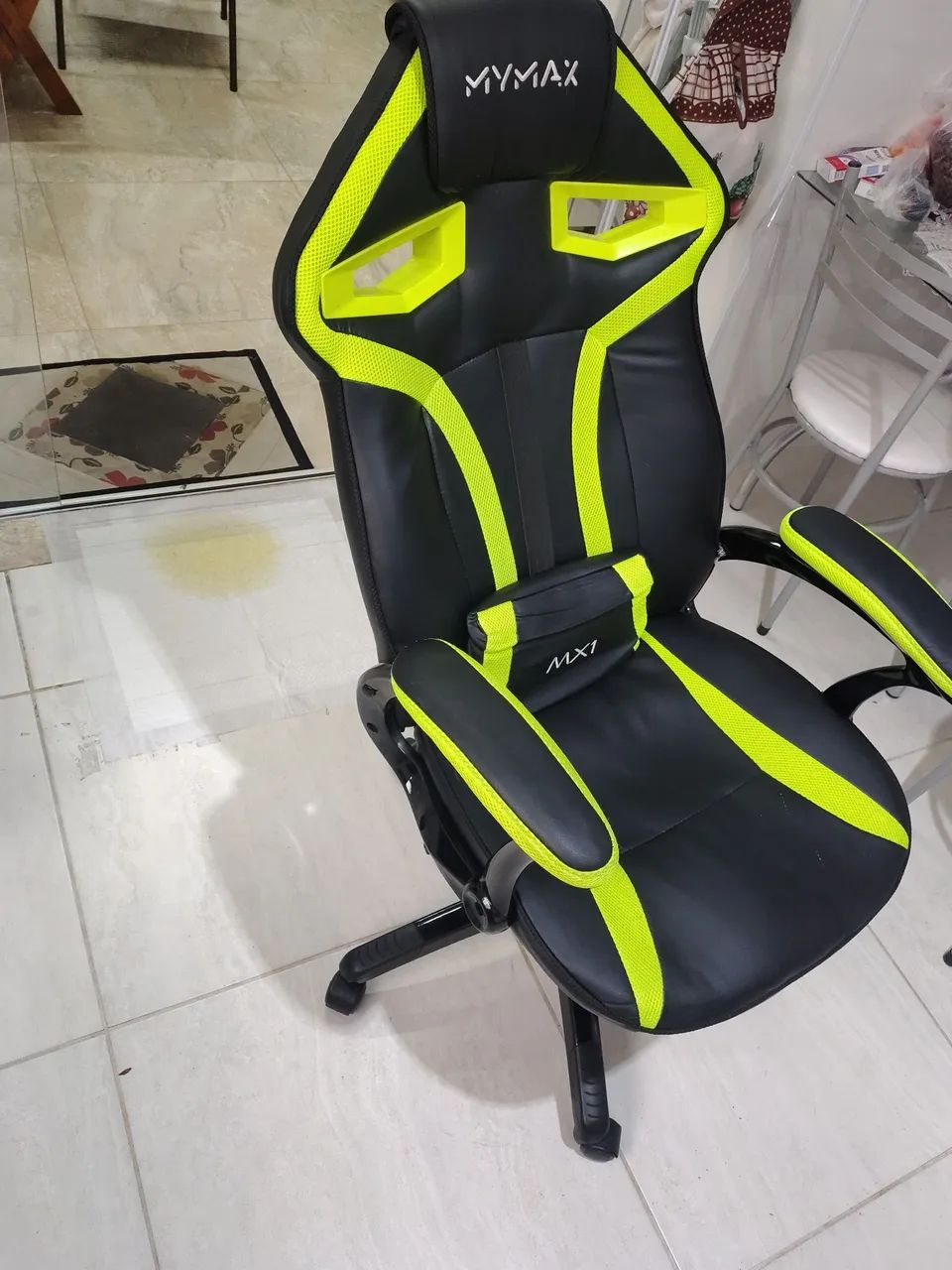 Cadeira com defeito  - Foto 2