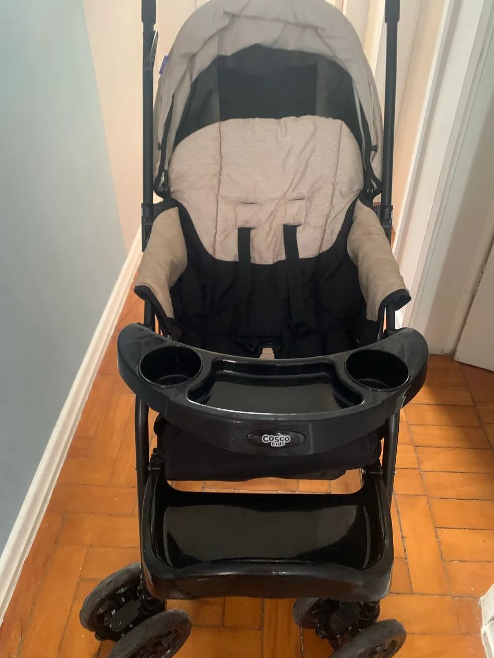 Vendo carrinho de bebê em ótimo estado  - Foto 4