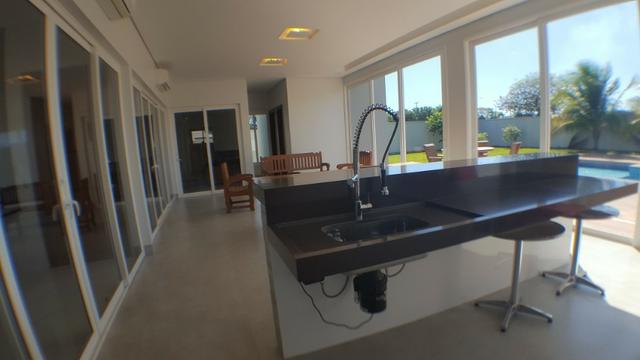 Casa 4 Quartos, sendo 3 Suítes, 380 m² c/ armários e lazer no Condomínio Polinésia - Foto 10