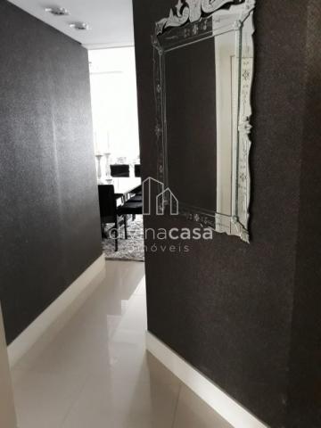 Lindo apartamento semi mobiliado, suite master mais duas suítes, em ótima localização! - Foto 4