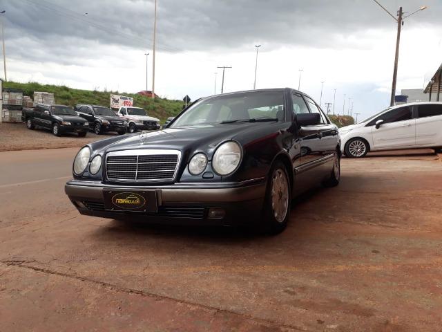 Mercedes-Benz E-320 1998 Vendo ou Troco Maior Valor - Foto 2