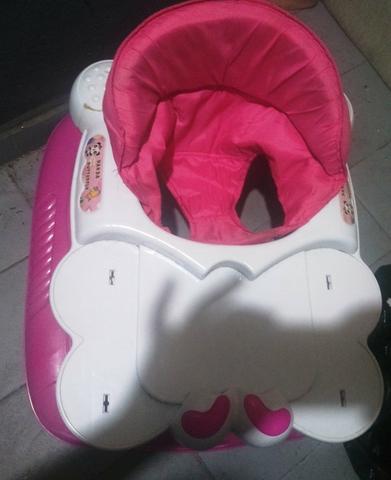 Andador de menina