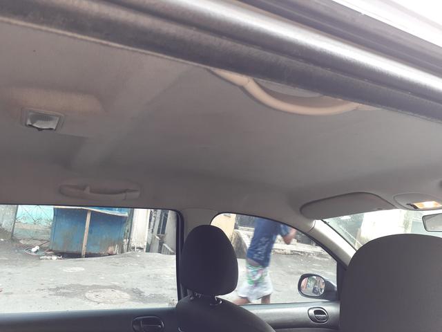 Pegeout 206 sw carro muito econômico e potente - Foto 5