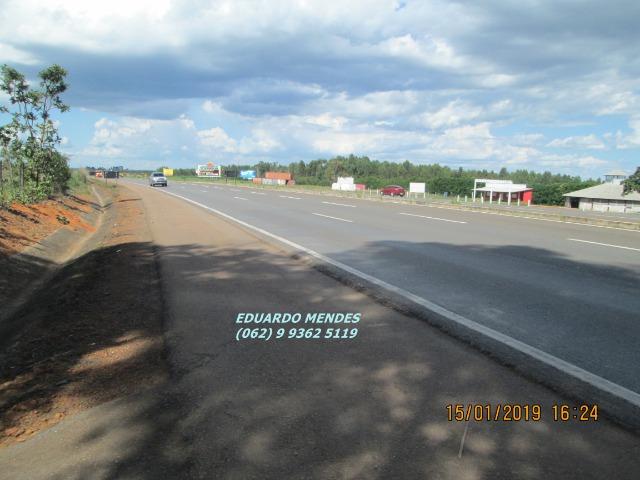 Terra c/ um alqueire sem benfeitorias, 600 metros da BR 060 Abadiânia, expansão Urbana - Foto 11