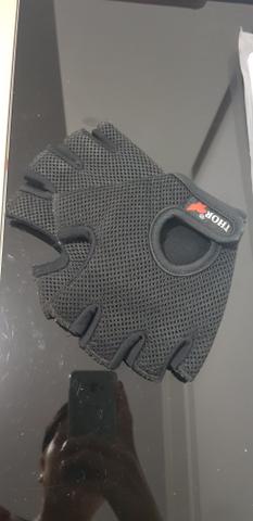 Luva para moto ou academia
