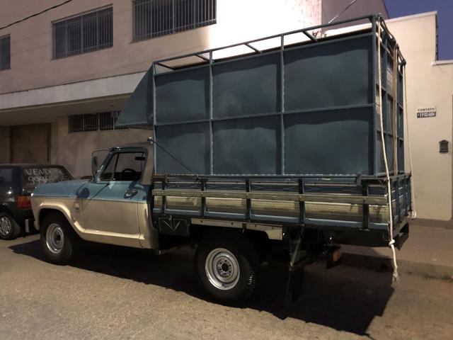 Vendo d10 a diesel com a gaiola 1984 - Foto 5