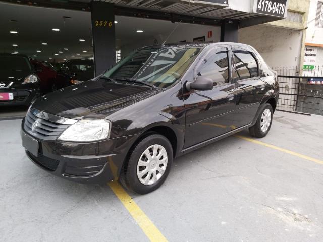 Renault Logan 1.0 Authentique 16V Flex 4Portas Manual 2010/2011
