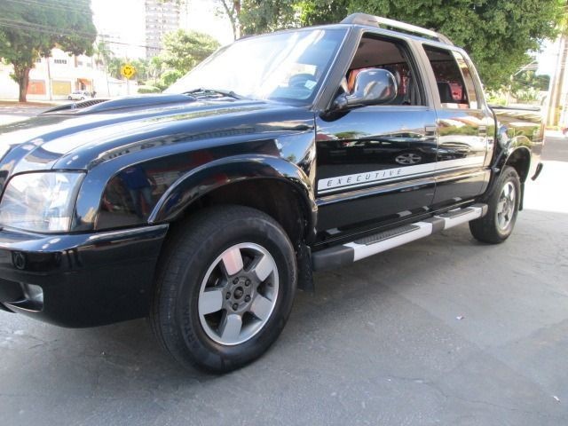Gm chevrolet s10 2.8 executiva 4x4