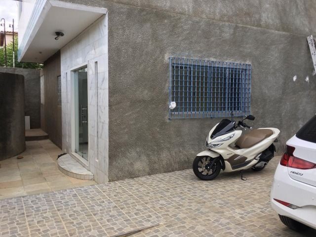 Casa para alugar com piscina, no centro - Foto 10