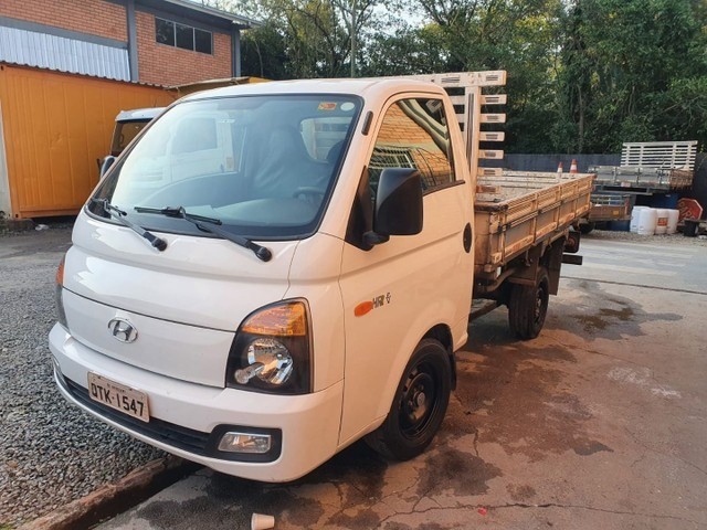 VENDO CAMINHÃO HR