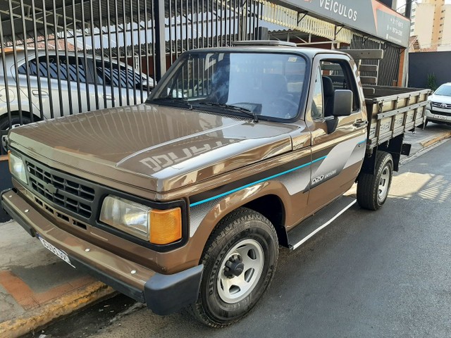 D20 CUSTOM 1989 REVISADA