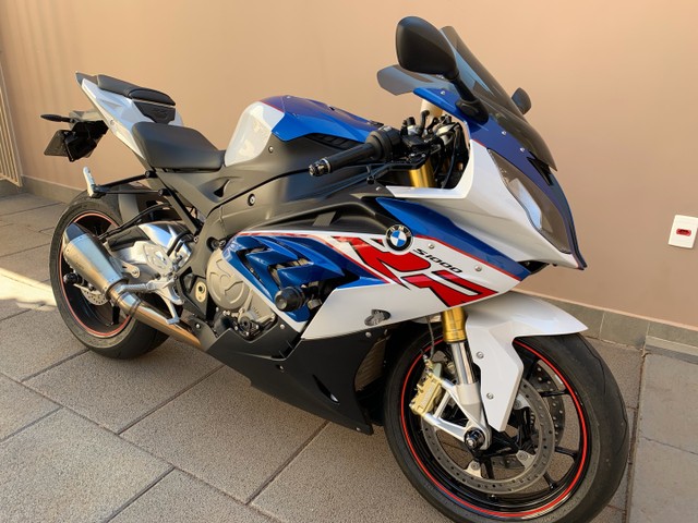 BMW S1000RR 2018 BAIXA KM TRICOLOR IMPECÁVEL EQUIPADA