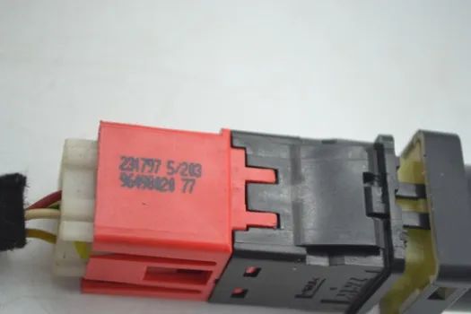 Botão Interruptor Trava Vidro Citroen Xsara Picasso 2006 - Foto 4