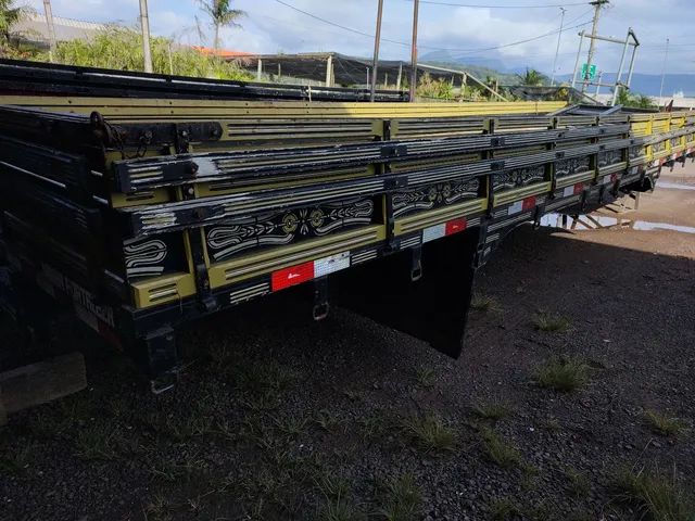 Carroceria de Scania bitruck com 9.17metros