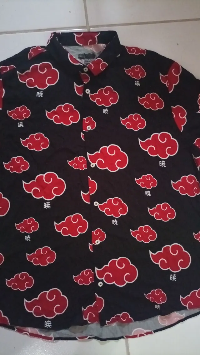 Camiseta Infantil com Estampa do Sasuke Acompanha Bandana