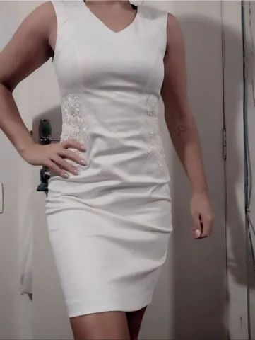 Vestido branco bordado 