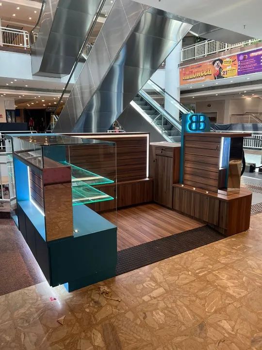 Quiosque para comércio, projetado para shoppings e centros comerciais