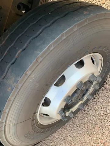 Vw 24220 Worker carroceria granel ano 2011 316700Km R$ 285.000,00av - Foto 14