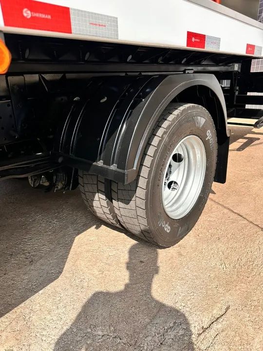 Volks 9.170 ano 2020 plataforma de 6,20 com asa - Foto 7