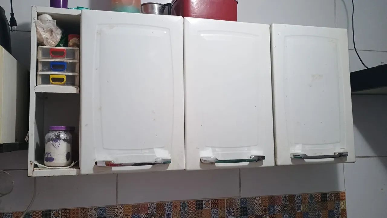 *ENVELOPAMENTO DE ARMÁRIO*