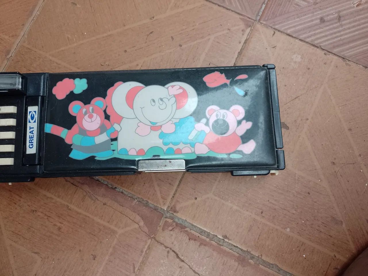 Estojo escolar antigo - ótimo estado